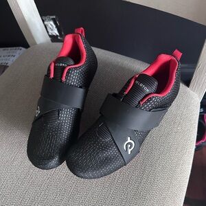 Peloton altos cycling shoe